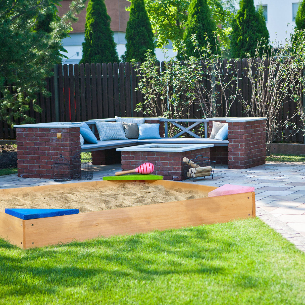 Relaxdays Fir Wood Sandpit with Corner Seats - Outdoor Play