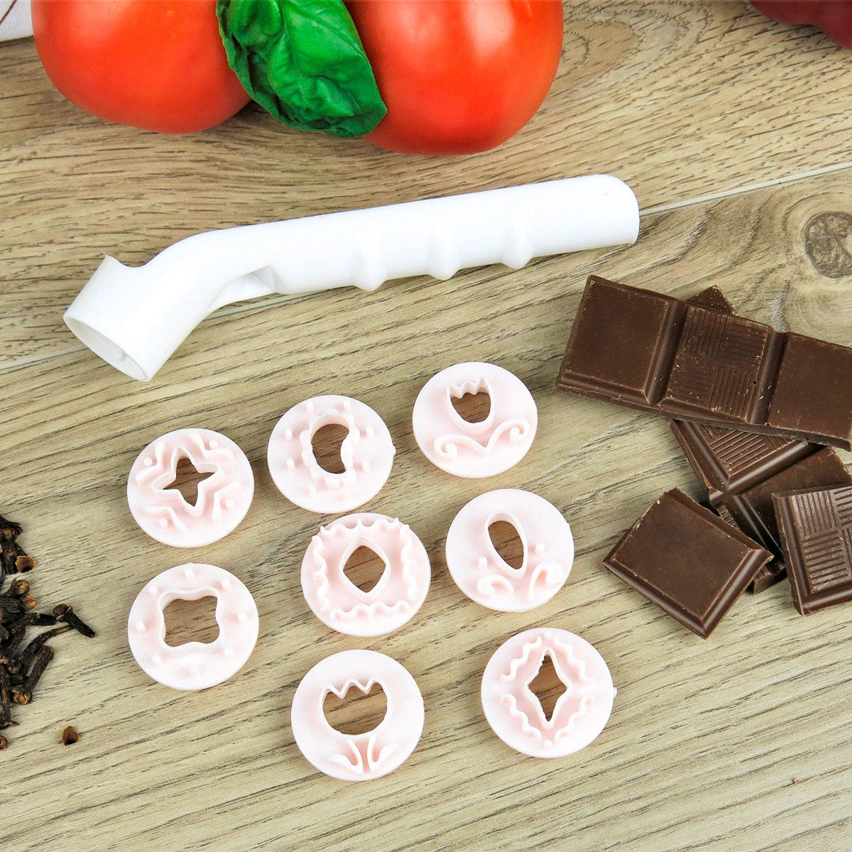 Fackelmann Zenker Cake Decorator Set - 9 Piece Plastic